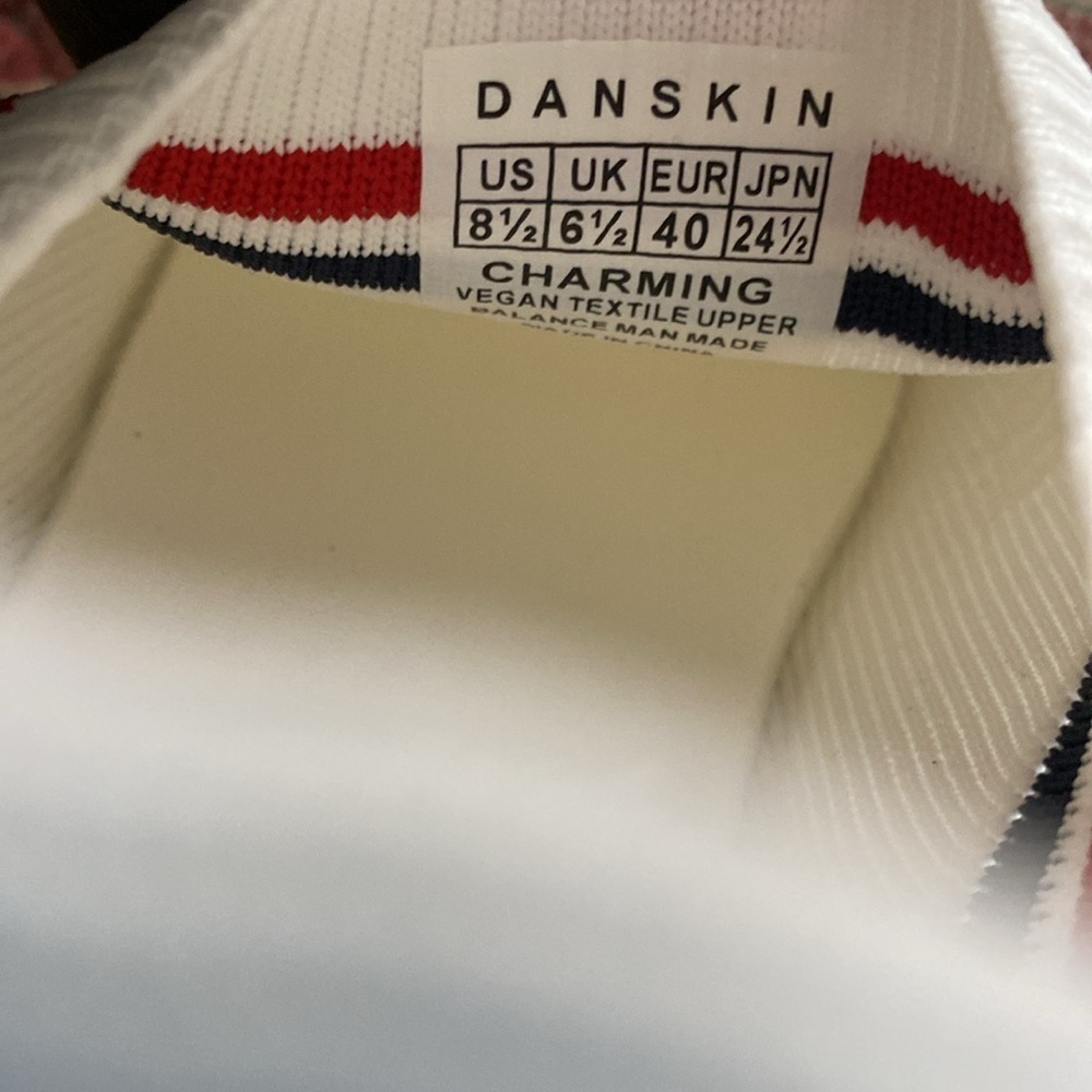Danskin Charming White Woven Sneakers with Stripe Size 8.5 - Picture 5 of 8